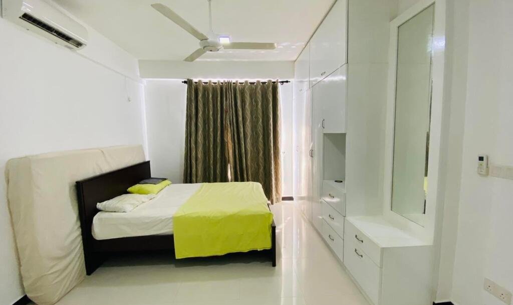 03 Bed sea view Apartment for Sale - Mount Lavinia-3