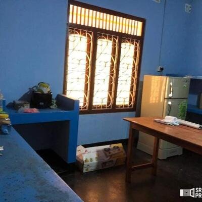 House with 6 rooms for sale near Nelliadi Malusandi on 4 acres of land.