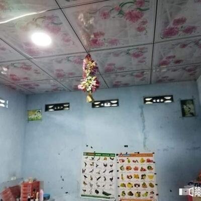 3 bedroom house for sale situated on 4 acres of land 1 km from Suzhipuram Post Office.