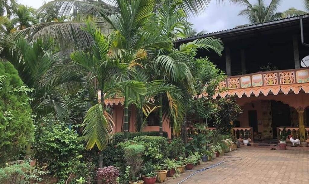 4000squarefeet house 5 rooms downstairs New House with 11 Area plot in Vavuniya Maharambaikulam-2