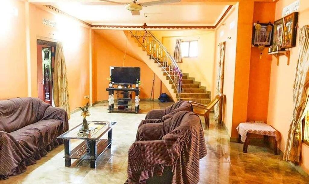 4000squarefeet house 5 rooms downstairs New House with 11 Area plot in Vavuniya Maharambaikulam-3