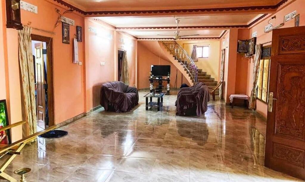 4000squarefeet house 5 rooms downstairs New House with 11 Area plot in Vavuniya Maharambaikulam-4